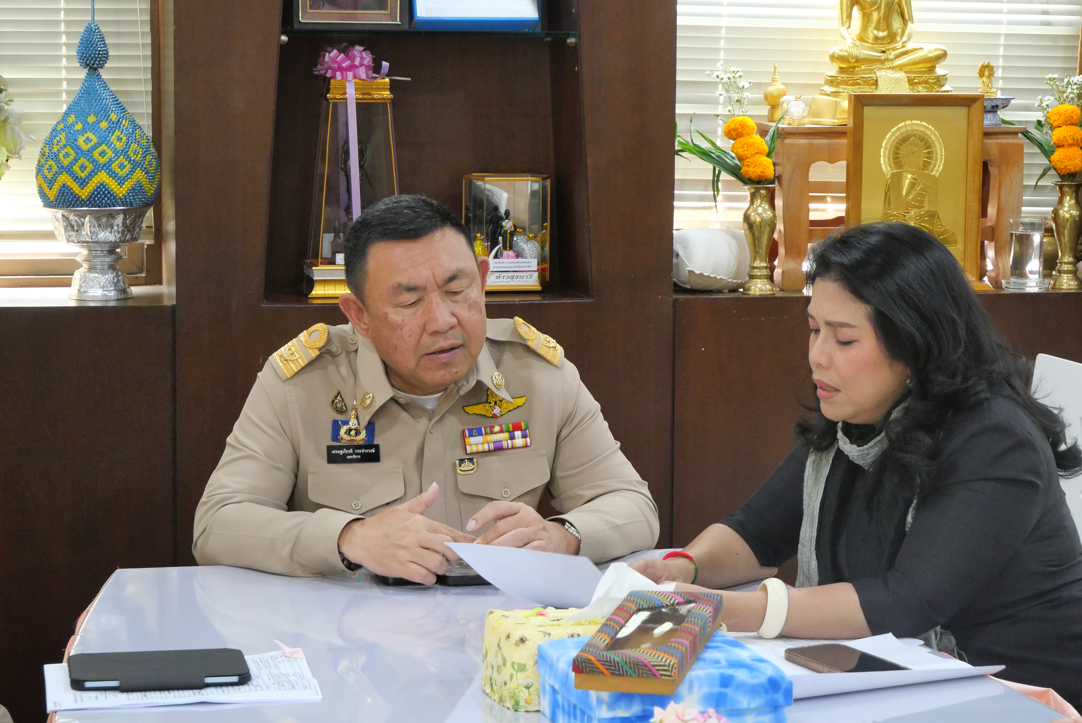 title - เลขาธิการ ส.ป.ก. บันทึกเทปให้สัมภาษณ์ภาพยนตร์สารคดีชุด “สืบสาน สร้างสุข ปวงประชา” และตรวจติดตามการดำเนินงานในพื้นที่เขตปฏิรูปที่ดิน ณ จังหวัดพระนครศรีอยุธยา